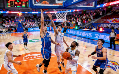 CBA精彩进球集锦混剪视频画面，包含扣篮、三分、妙传等瞬间